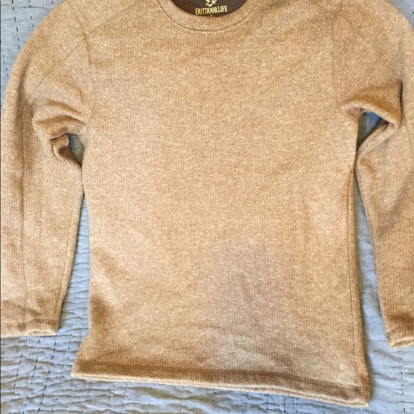NWOT Nice warm Outdoor Life sweater - Picture 4 of 4